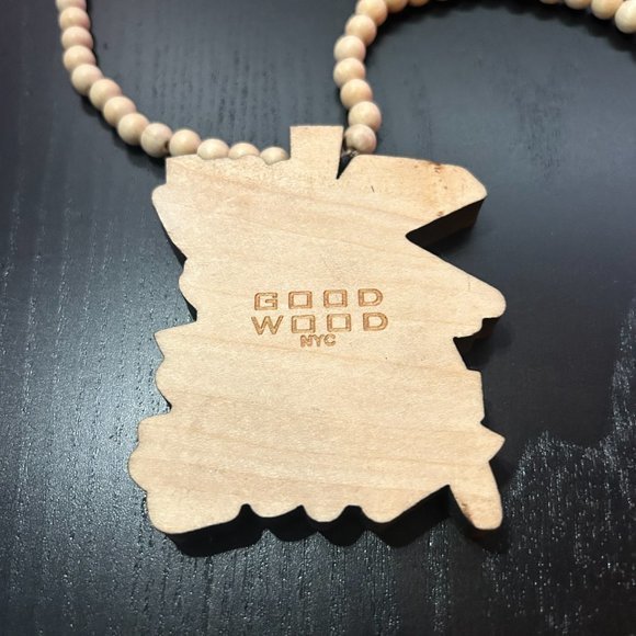 GoodWood NYC Party Rock Necklace Wooden Pendant Wooden Beaded - Picture 4 of 4